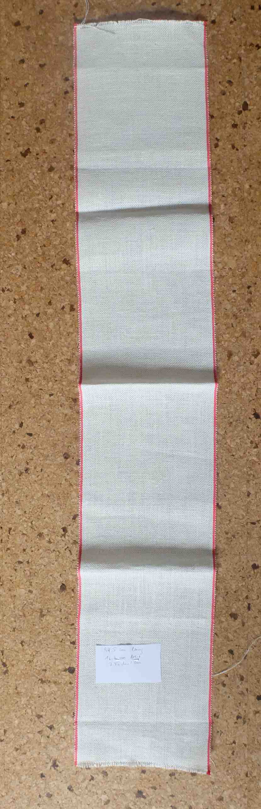 Leinenband wollwei mit roten Rndern ca. 94,5 cm lang 16,6 cm b