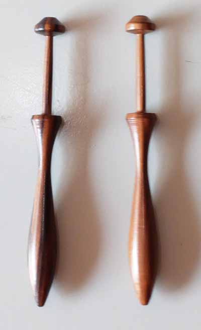 Paar dnische Klppel ca 10,2 cm dunkles Holz