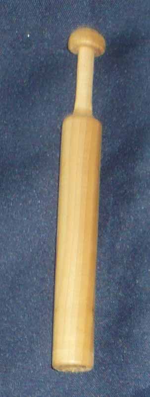 Finnischer Klppel ca 10,6 cm lang