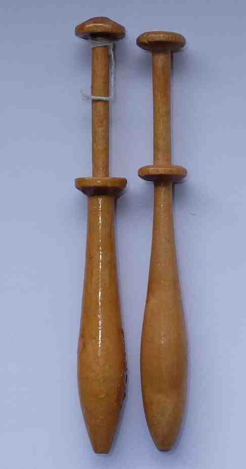 Paar Klppel ca 10,2 cm helles Holz