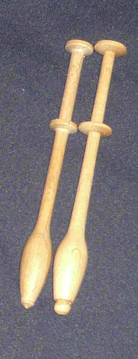 Paar flandrische Klppel ca 10,3 cm lang helles Holz
