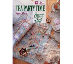 Tea Party Time von Nancy J. Martin