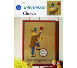 Clowns Coats Intermezzo
