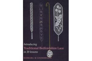 Traditional Bedfordshire Lace (Lehrbuch) von Barbara M. Underwoo